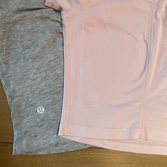 2 pack Kitsilano tshirt grey and pink XS and XXS excellent condition - Picture 3 of 9